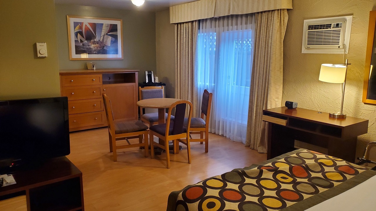 Photo of Bedroom in Duncan