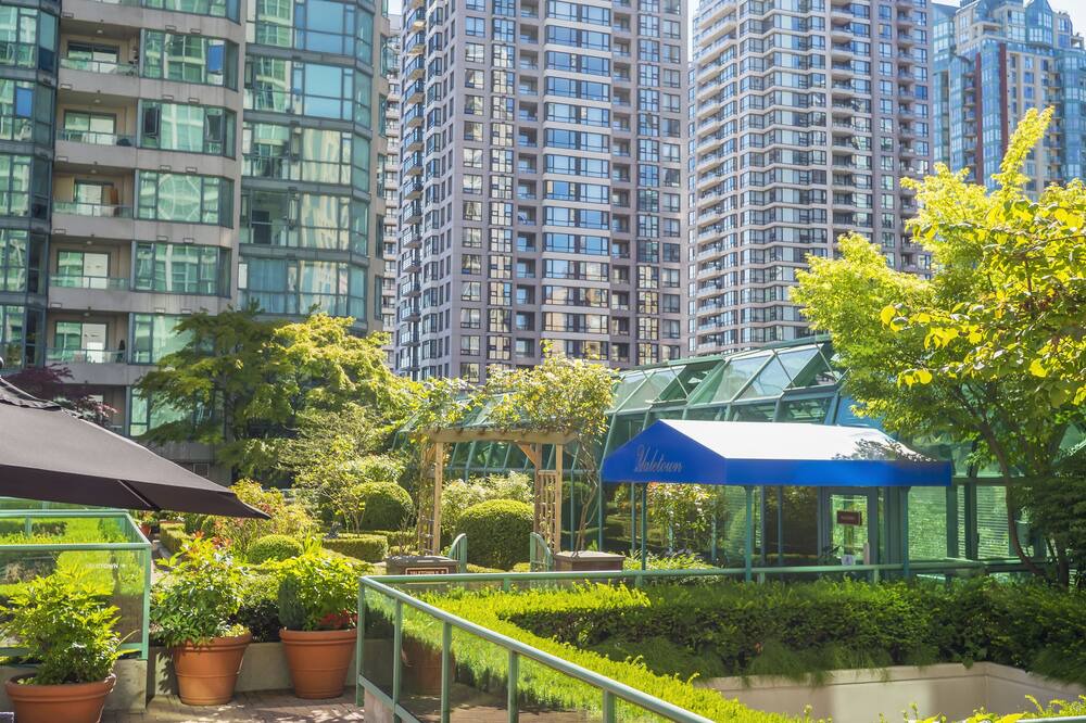 Photo of Others in Yaletown
