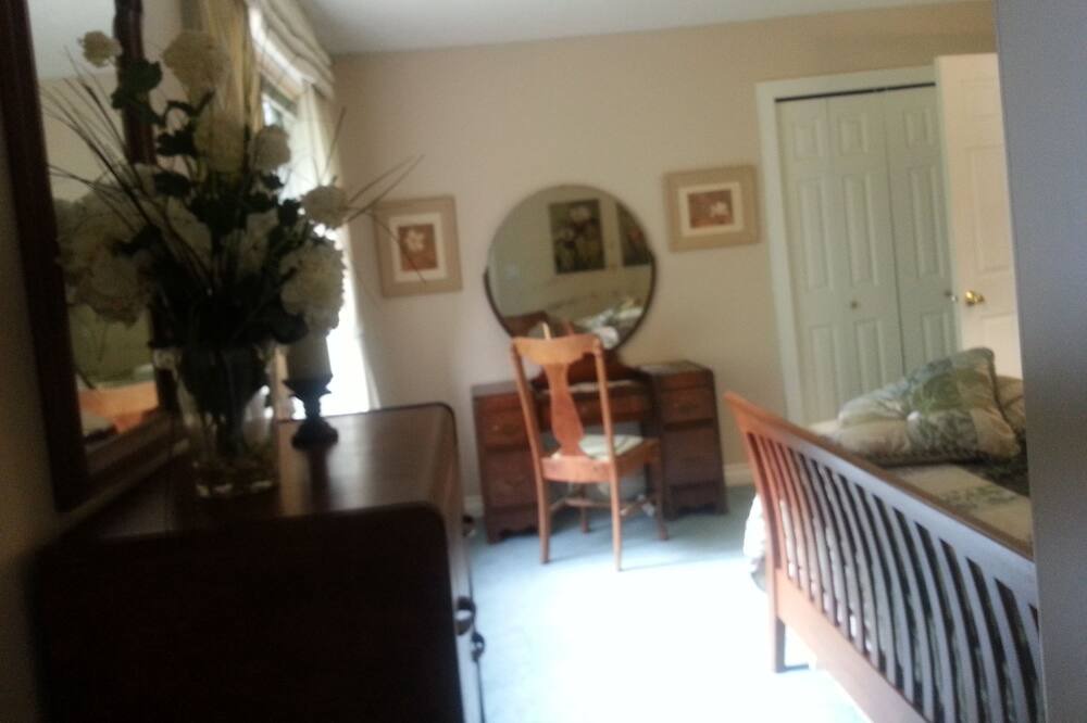 Photo of Bedroom in Sidney