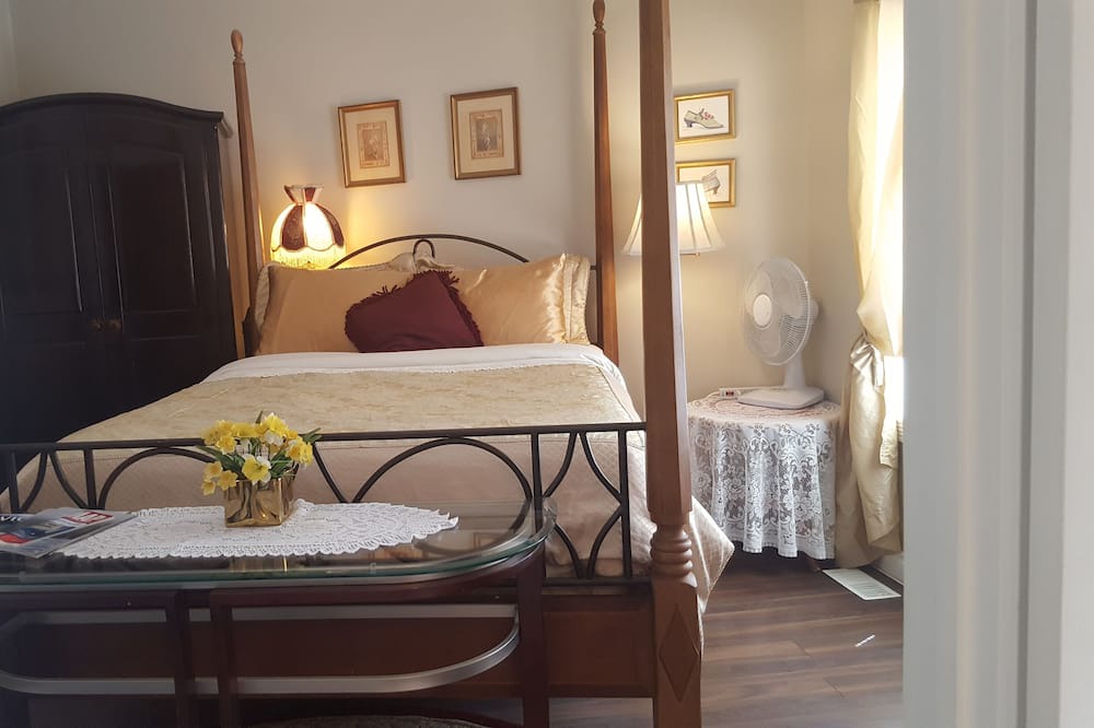 Photo of Bedroom in Sidney