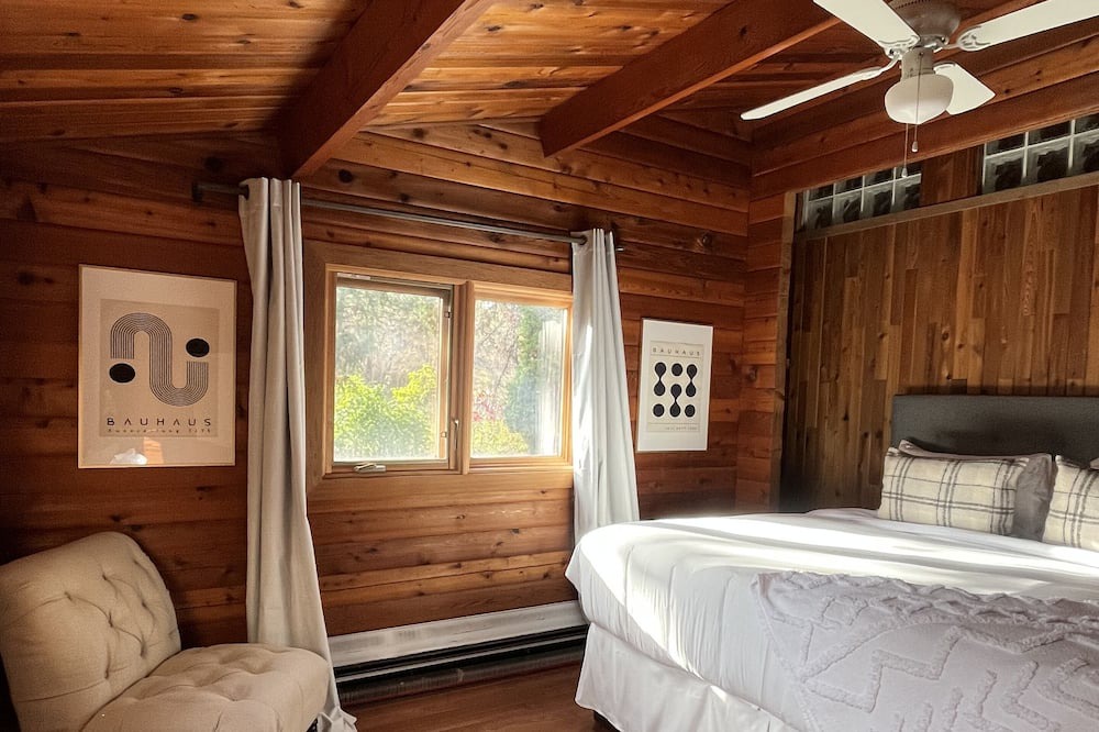 Photo of Bedroom in Central Okanagan