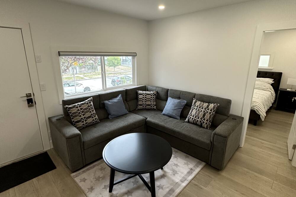Photo of Livingroom in Sunset