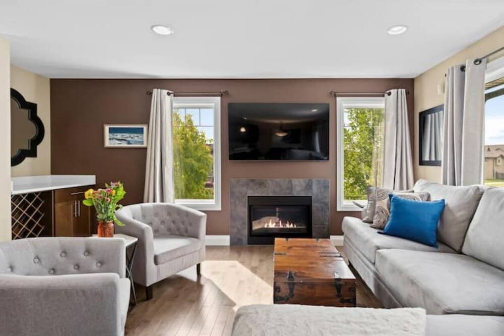 Photo of Livingroom in Saskatoon