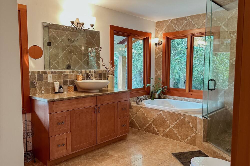 Photo of Bathroom in Mill Bay