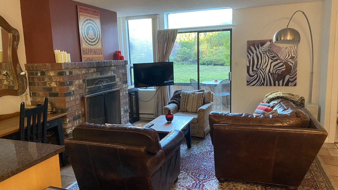 Photo of Livingroom in Kitsilano