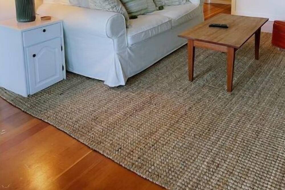 Photo of Livingroom in Gibsons