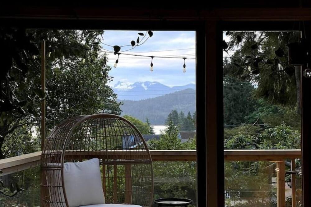 Photo of Outdoor in Gibsons