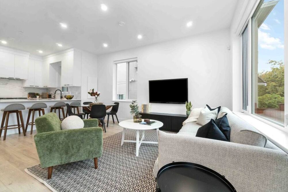 Photo of Livingroom in Sunset