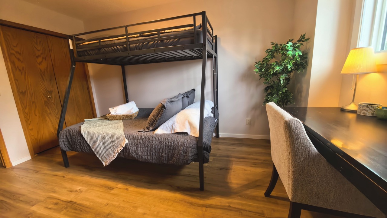 Photo of Bedroom in Edgemont