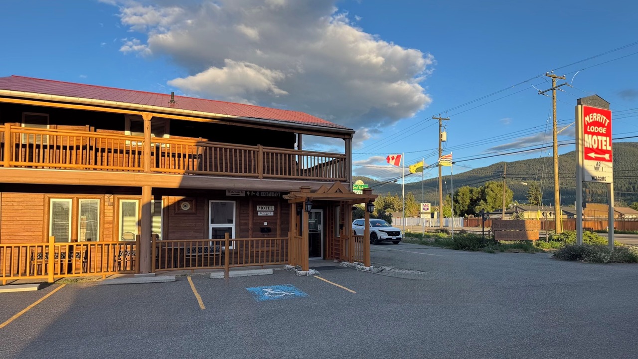 Photo of Outdoor in Merritt