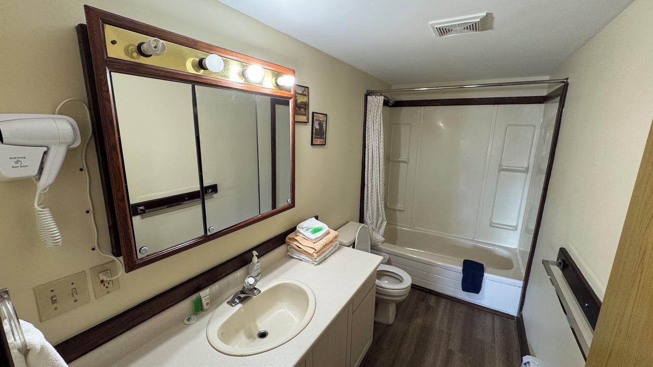 Photo of Bathroom in Merritt