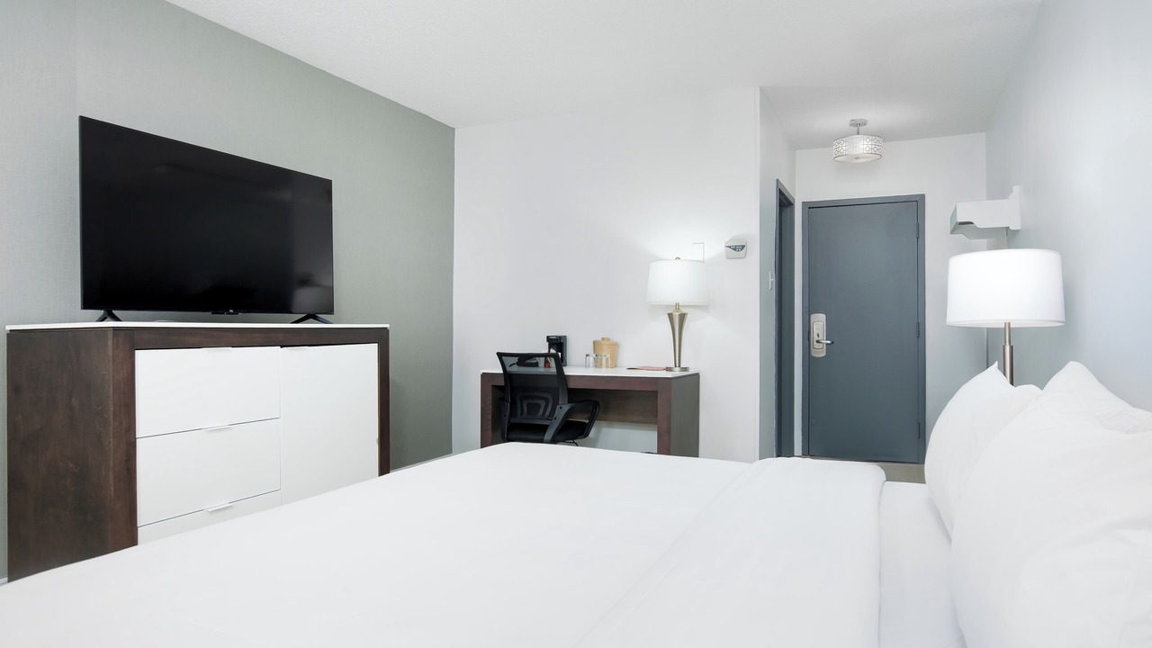 Photo of Bedroom in Baie Comeau