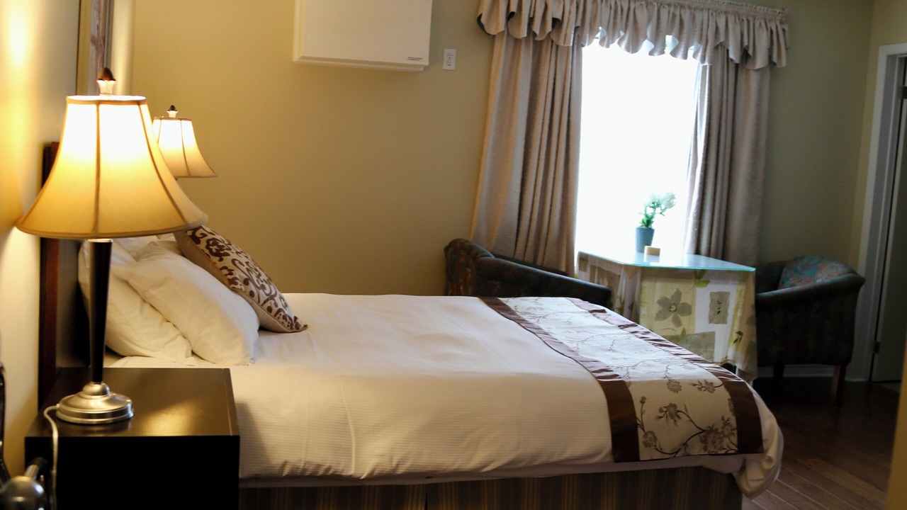 Photo of Bedroom in Montebello