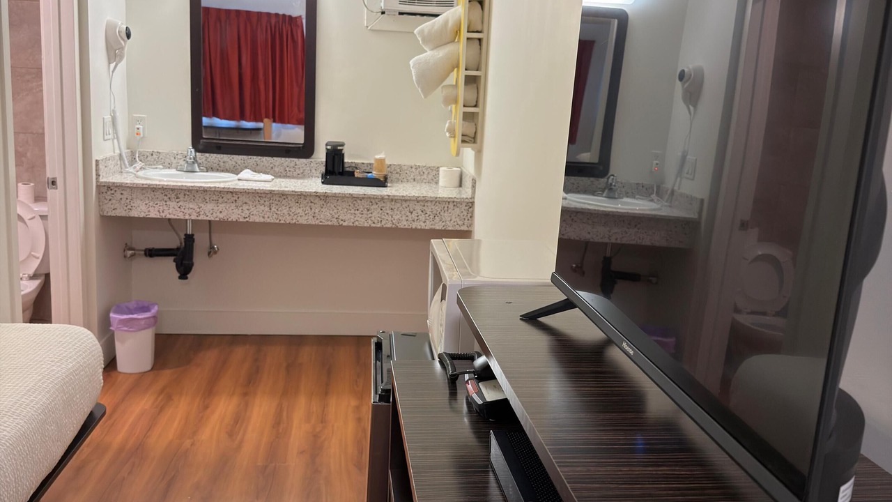 Photo of Bedroom in Valleyview