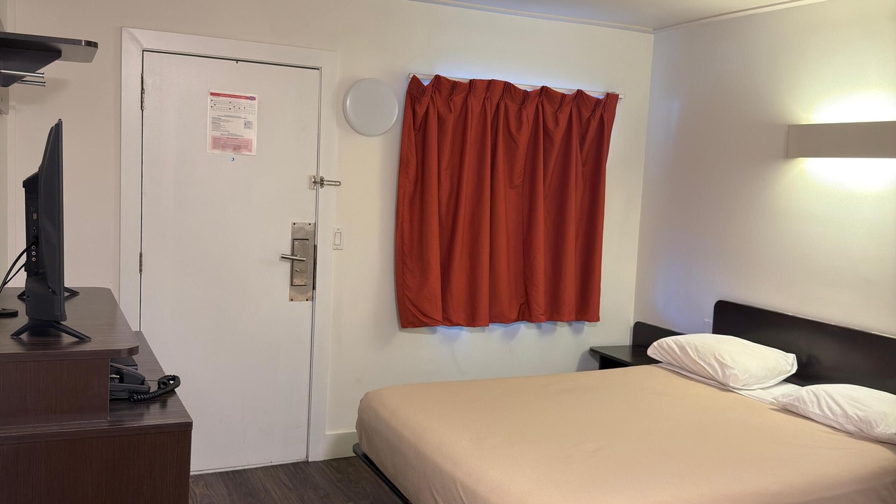 Photo of Bedroom in Valleyview