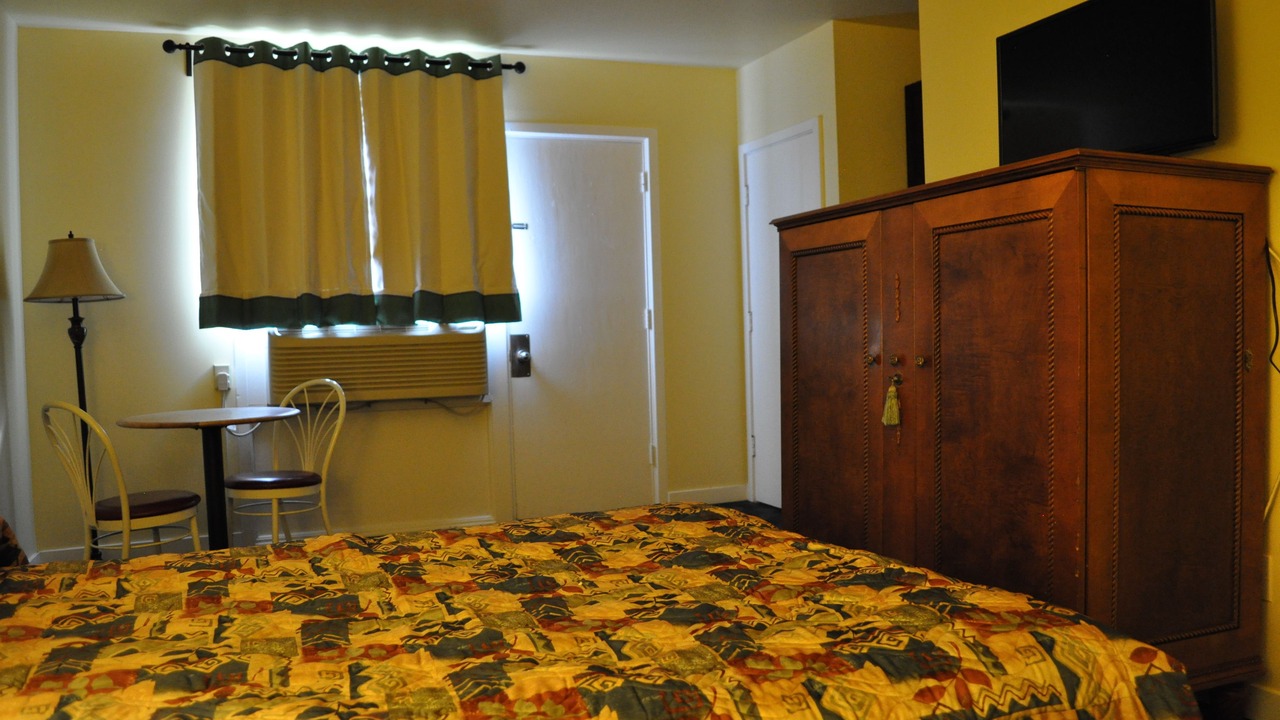 Photo of Bedroom in Camrose