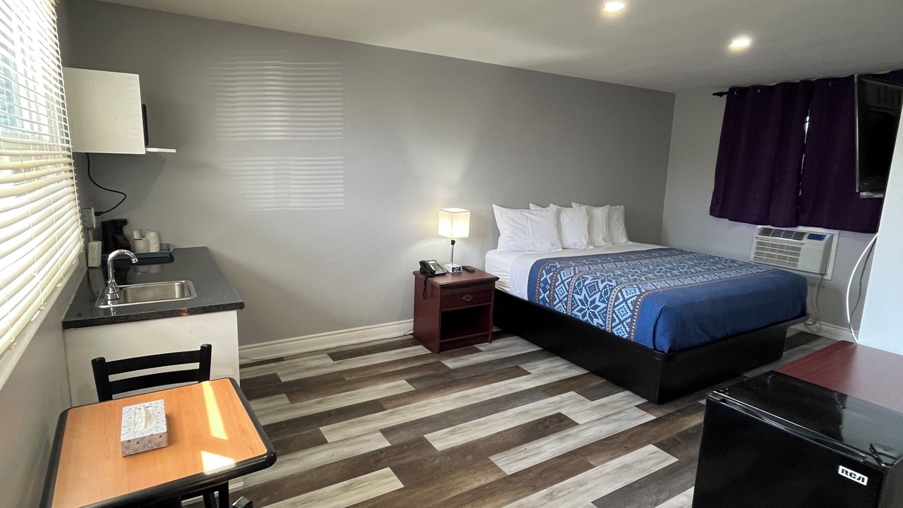 Photo of Bedroom in Cobourg