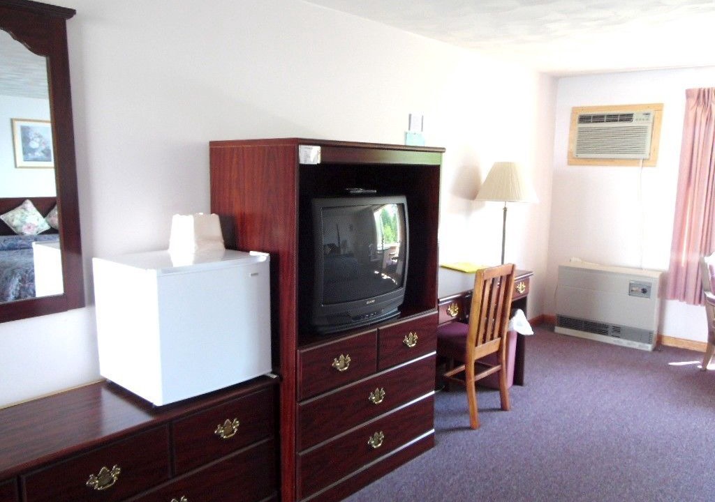 Photo of Bedroom in Robbinston
