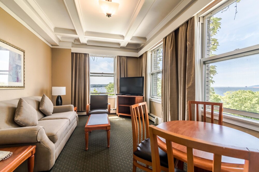 Photo of Livingroom in West End