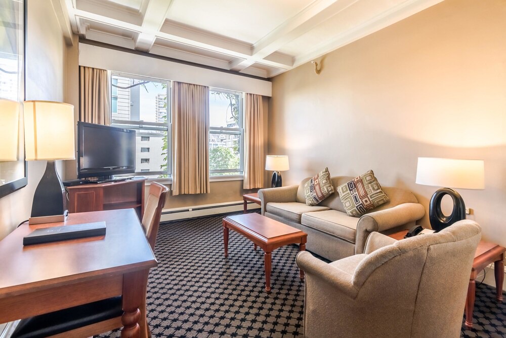 Photo of Livingroom in West End