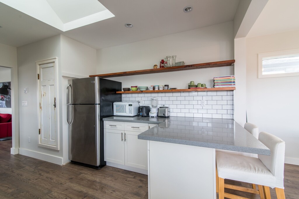 Photo of Kitchen in Renfrew-Collingwood
