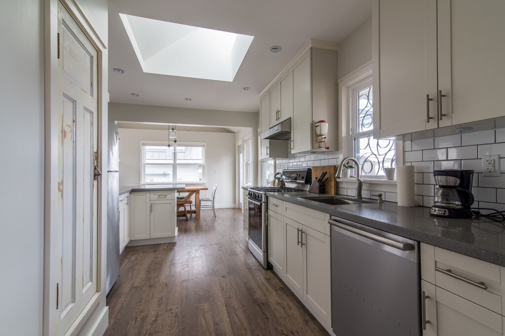 Photo of Kitchen in Renfrew-Collingwood