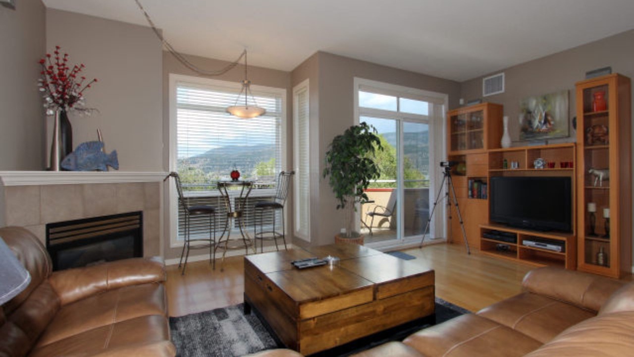 Photo of Livingroom in North End