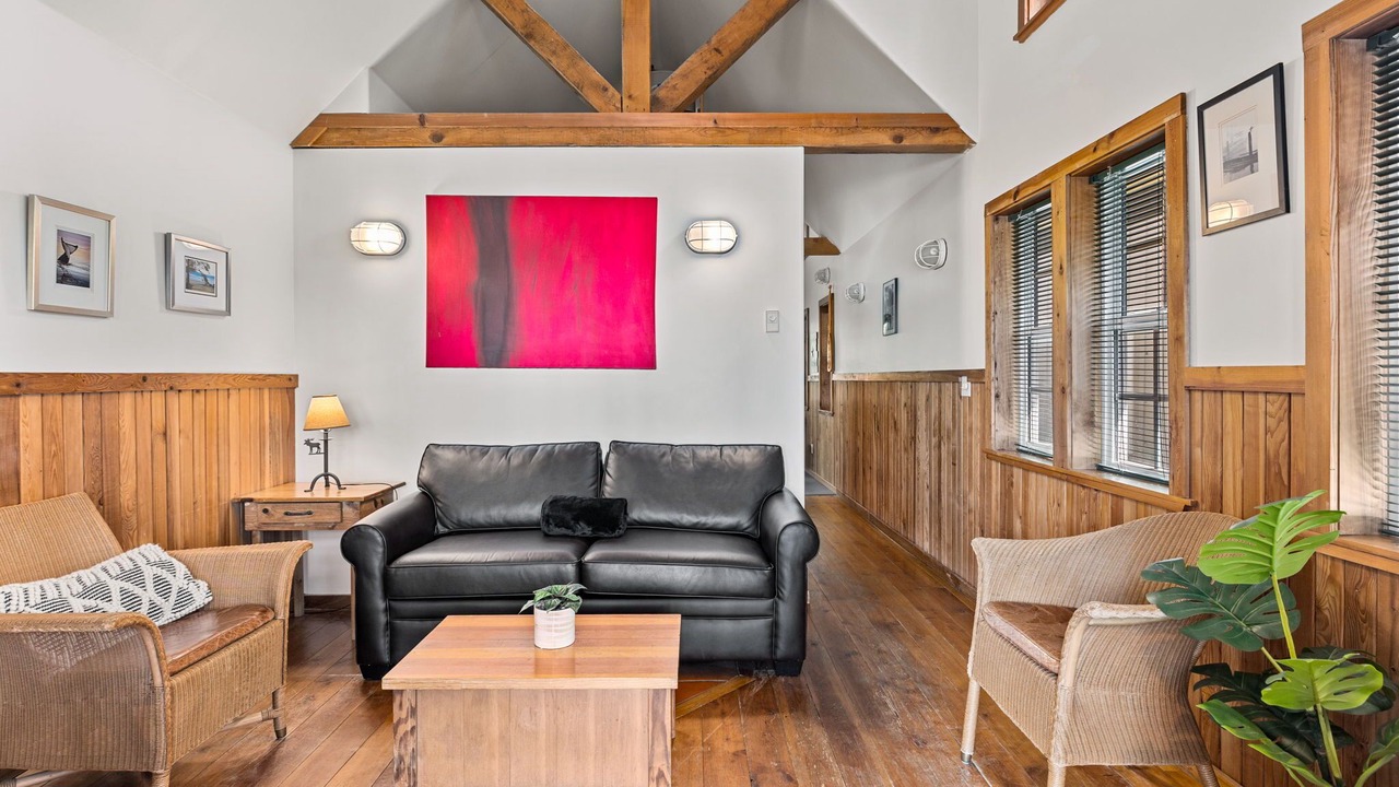 Photo of Bedroom in Ucluelet