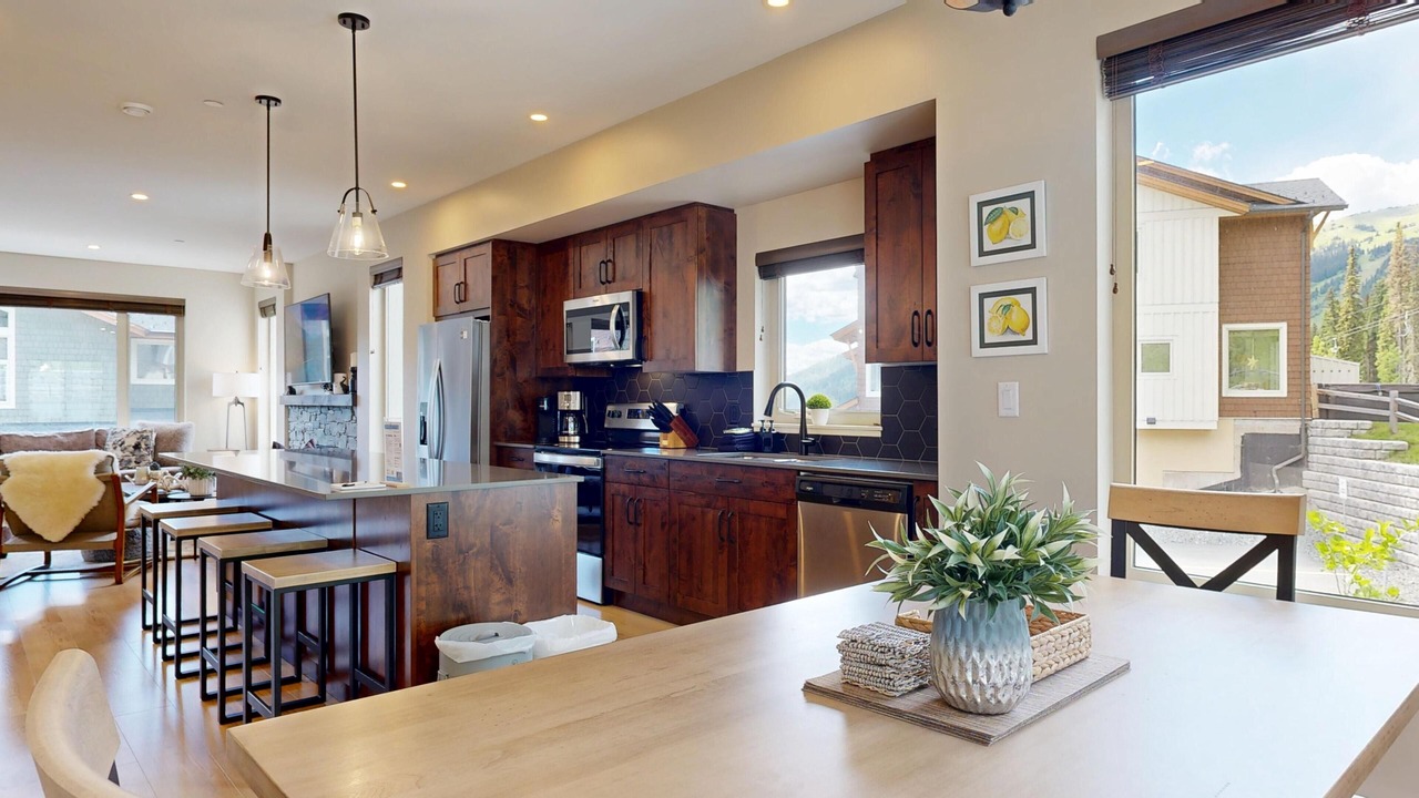 Photo of Kitchen in Sun Peaks