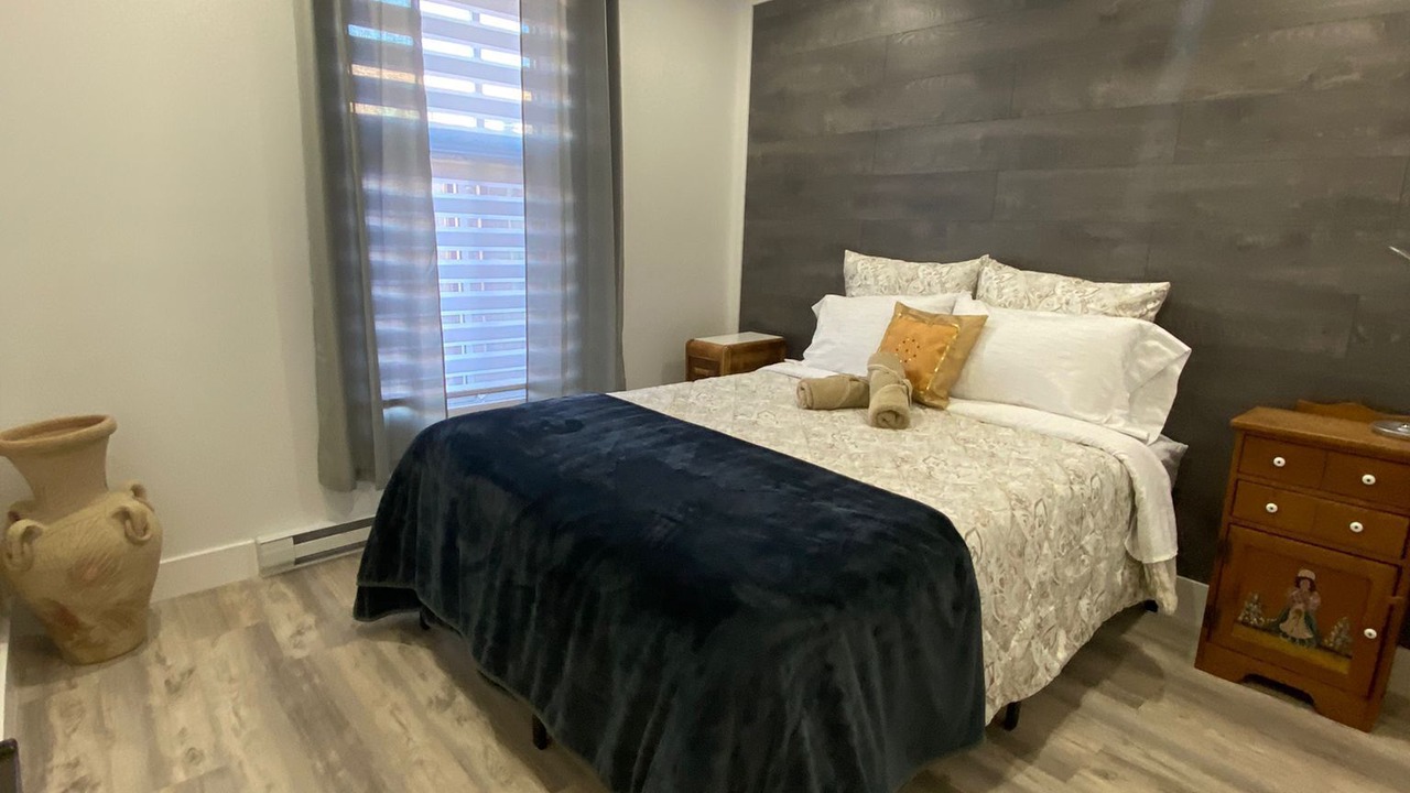Photo of Bedroom in Plateau Mont Royal