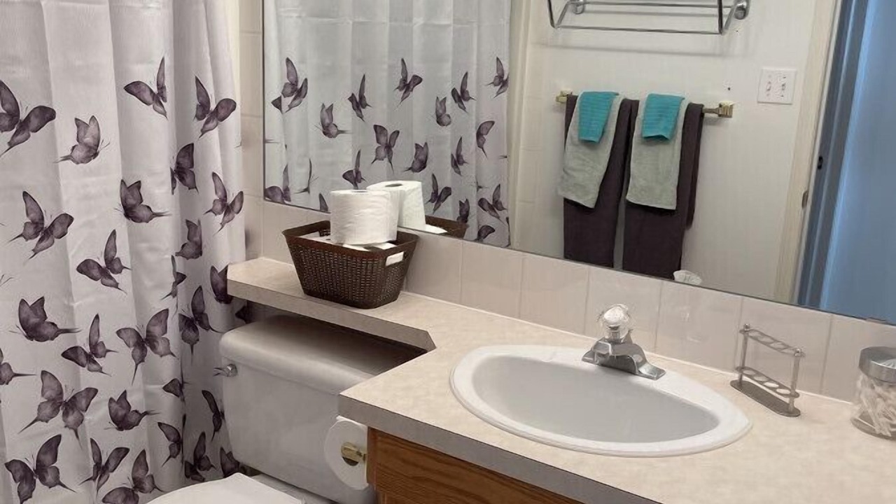 Photo of Bathroom in Camrose