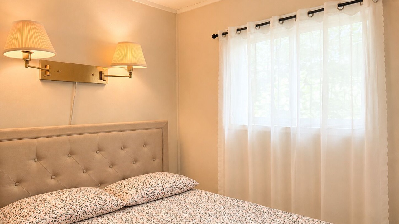 Photo of Bedroom in Wasaga Beach