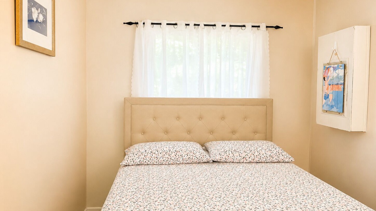 Photo of Bedroom in Wasaga Beach
