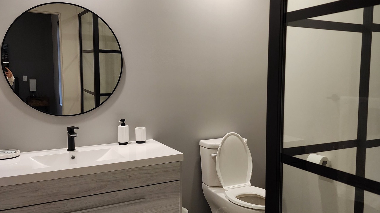 Photo of Bathroom in Regional District of Nanaimo
