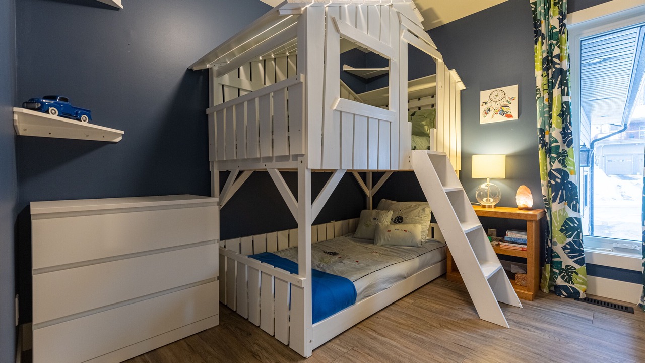 Photo of Bedroom in East Kootenay