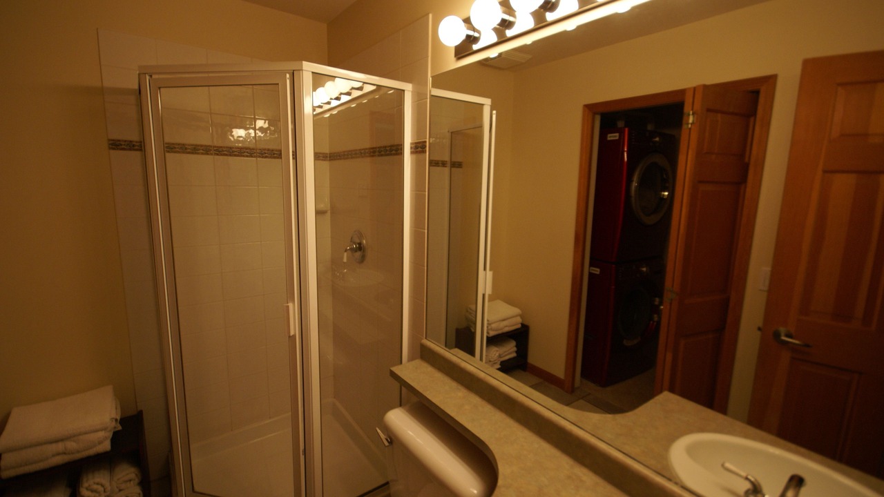 Photo of Bathroom in Village North