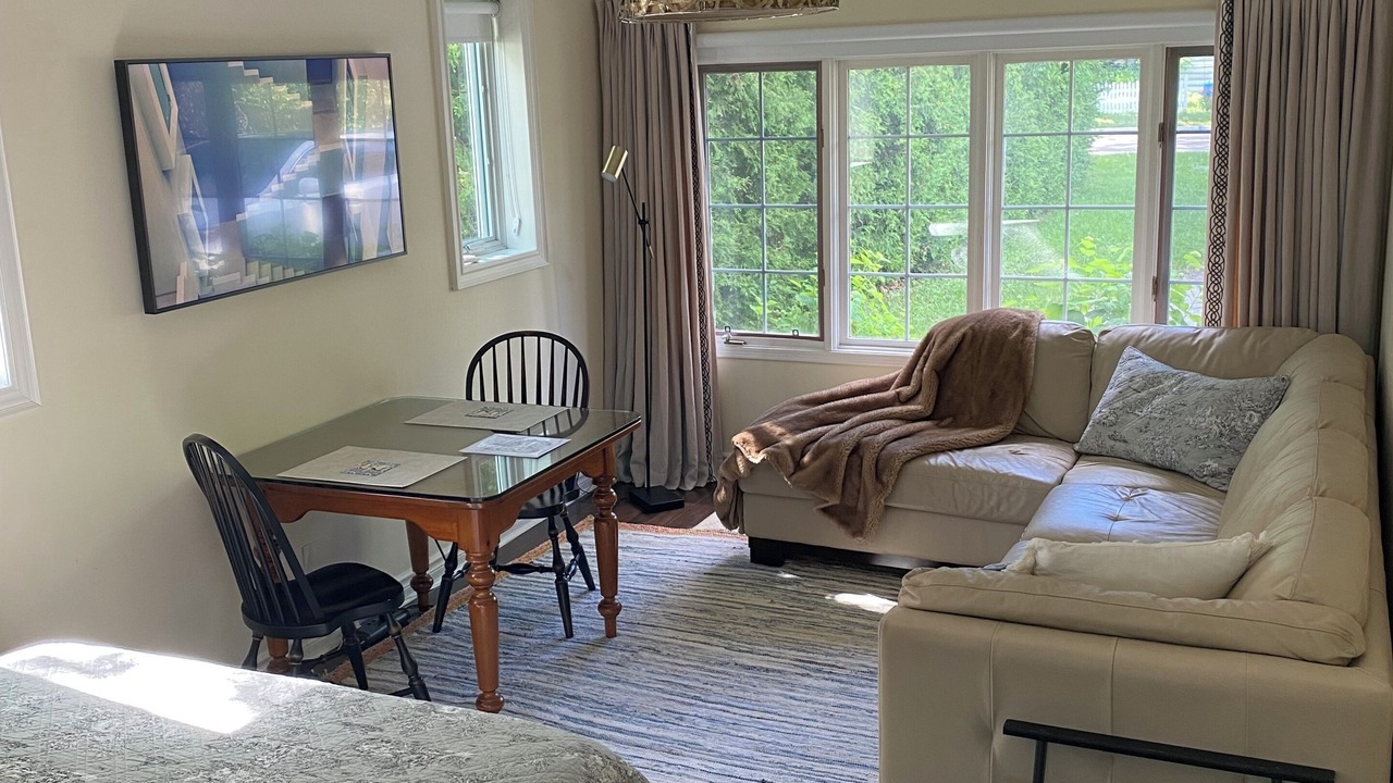 Photo of Bedroom in Richmond Hill