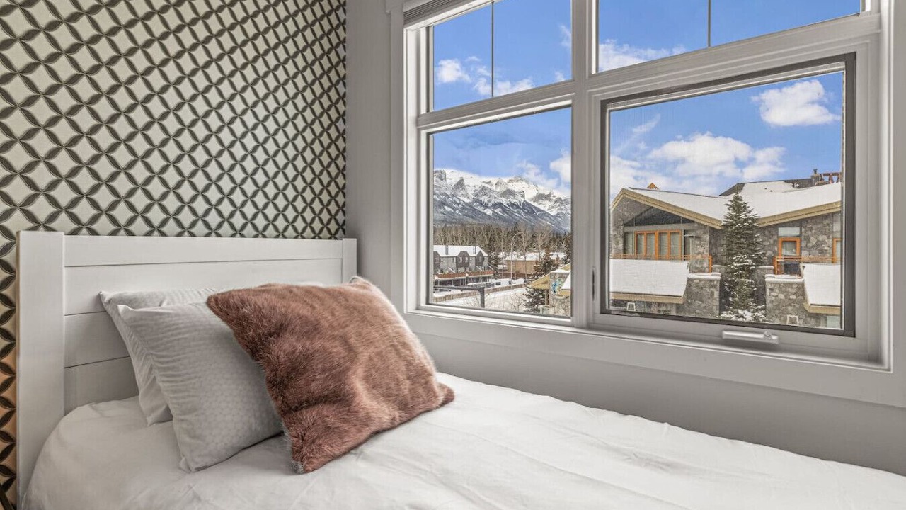 Photo of Bedroom in Canmore