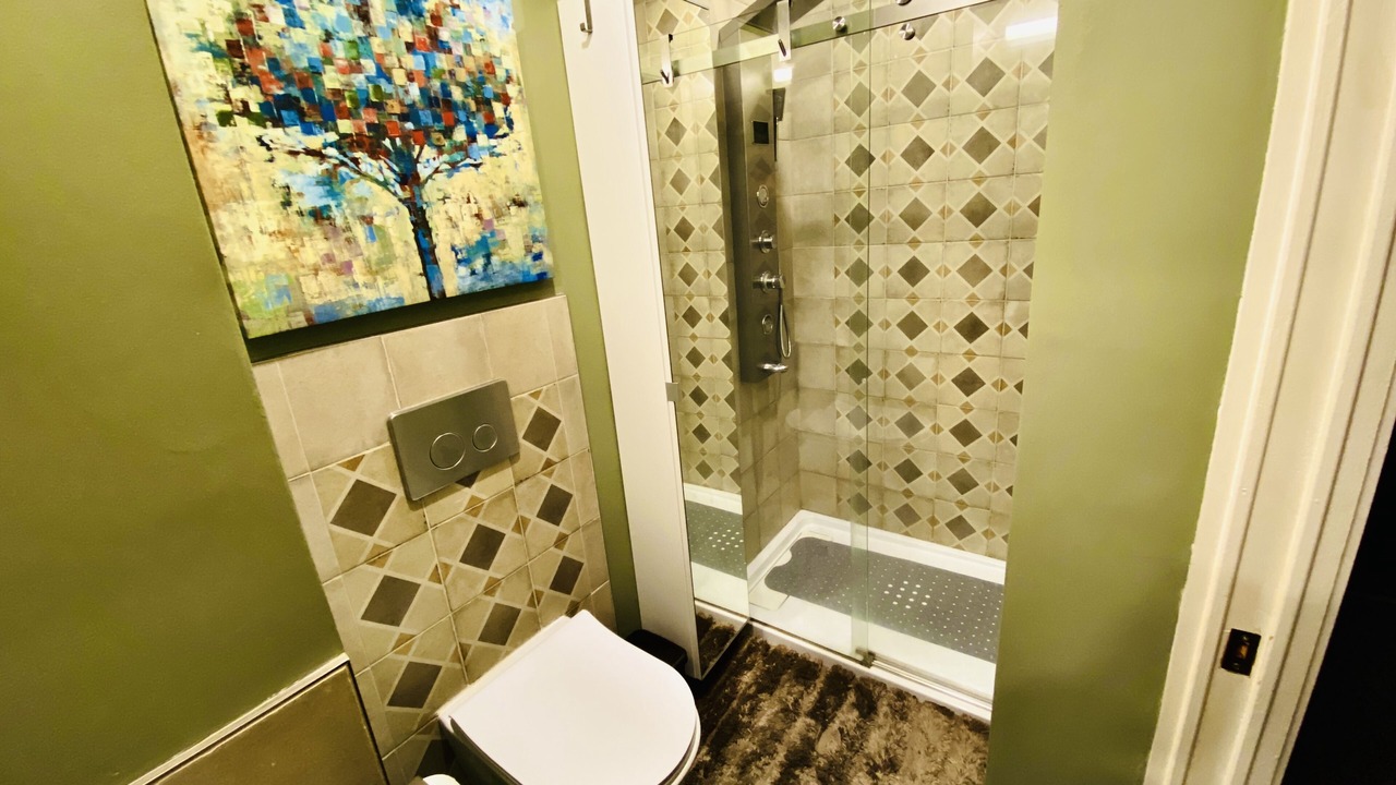 Photo of Bathroom in Knight