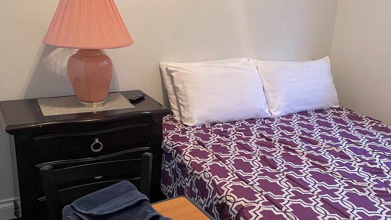 Photo of Bedroom in Delta