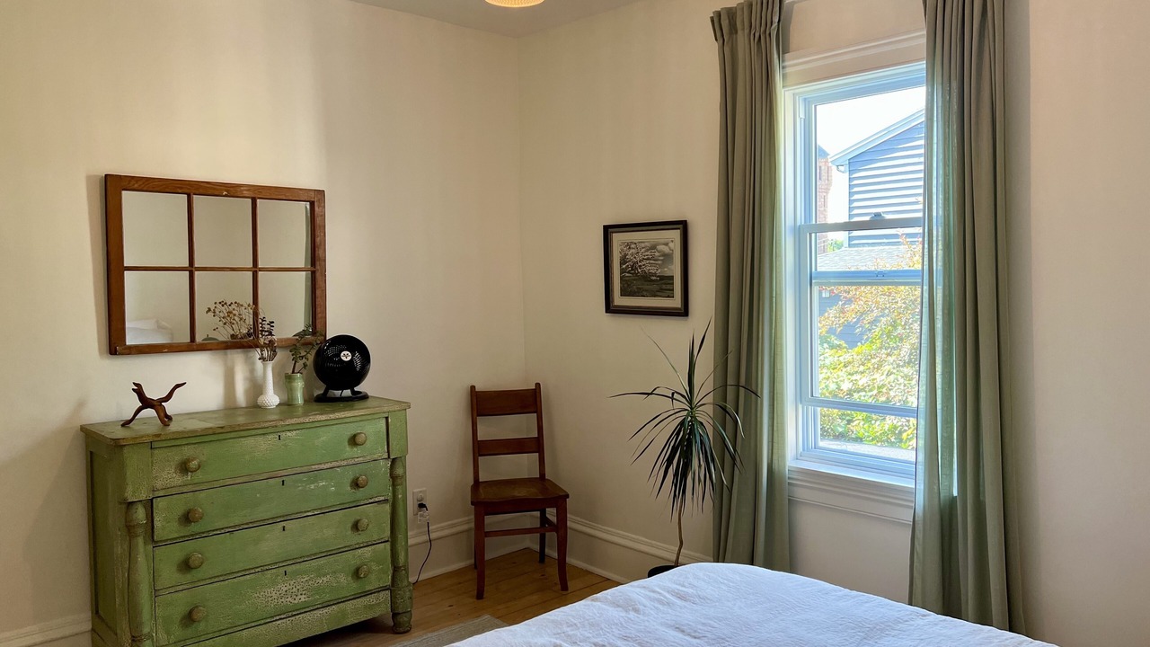 Photo of Bedroom in North End