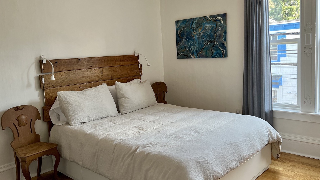 Photo of Bedroom in North End