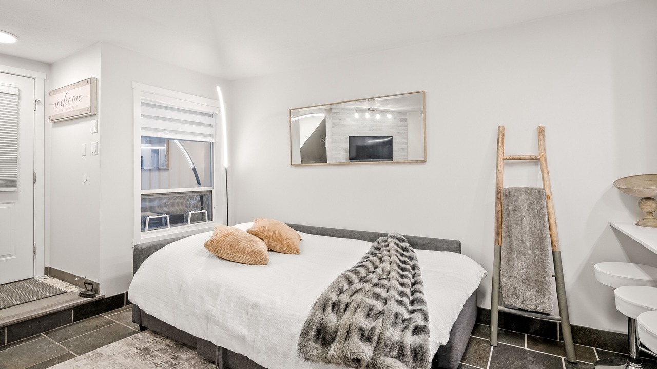 Photo of Bedroom in Village North