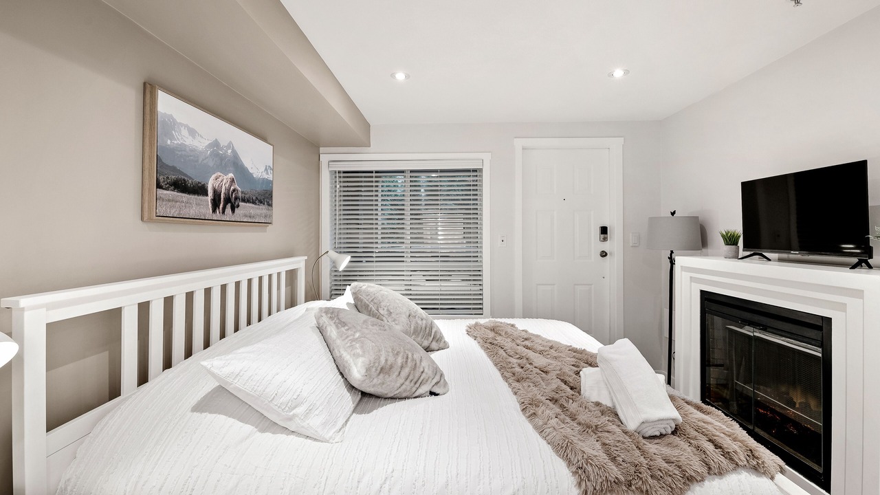 Photo of Bedroom in Village North