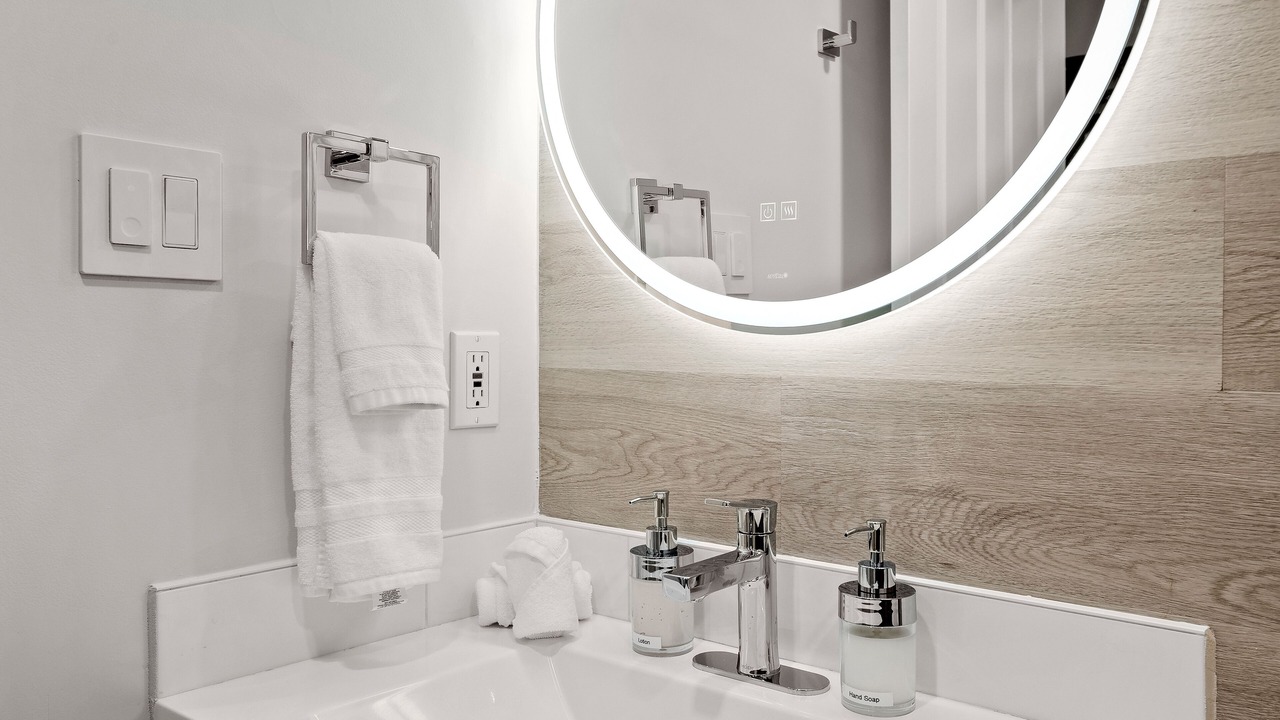 Photo of Bathroom in Village North