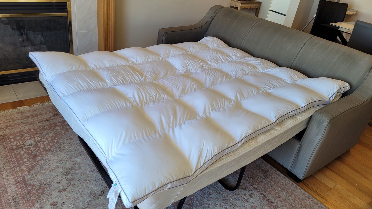 Photo of Bedroom in Colwood
