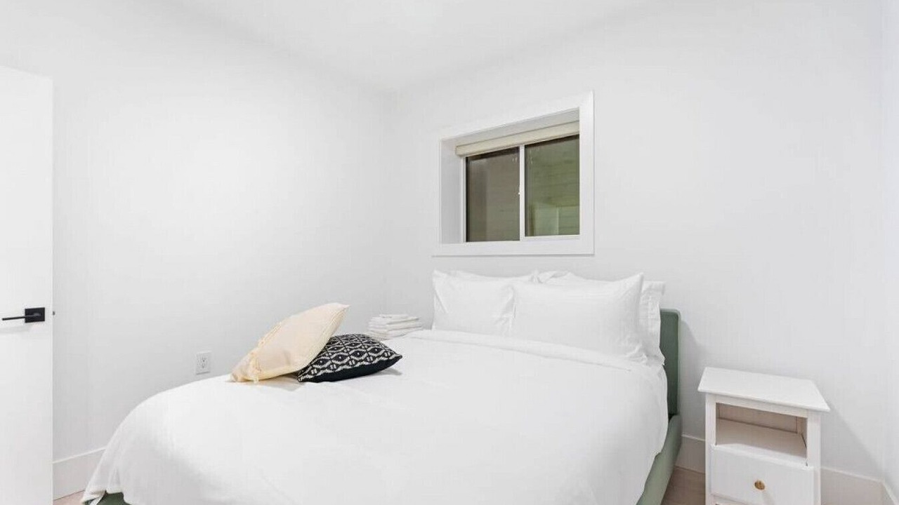 Photo of Bedroom in Surrey Newton