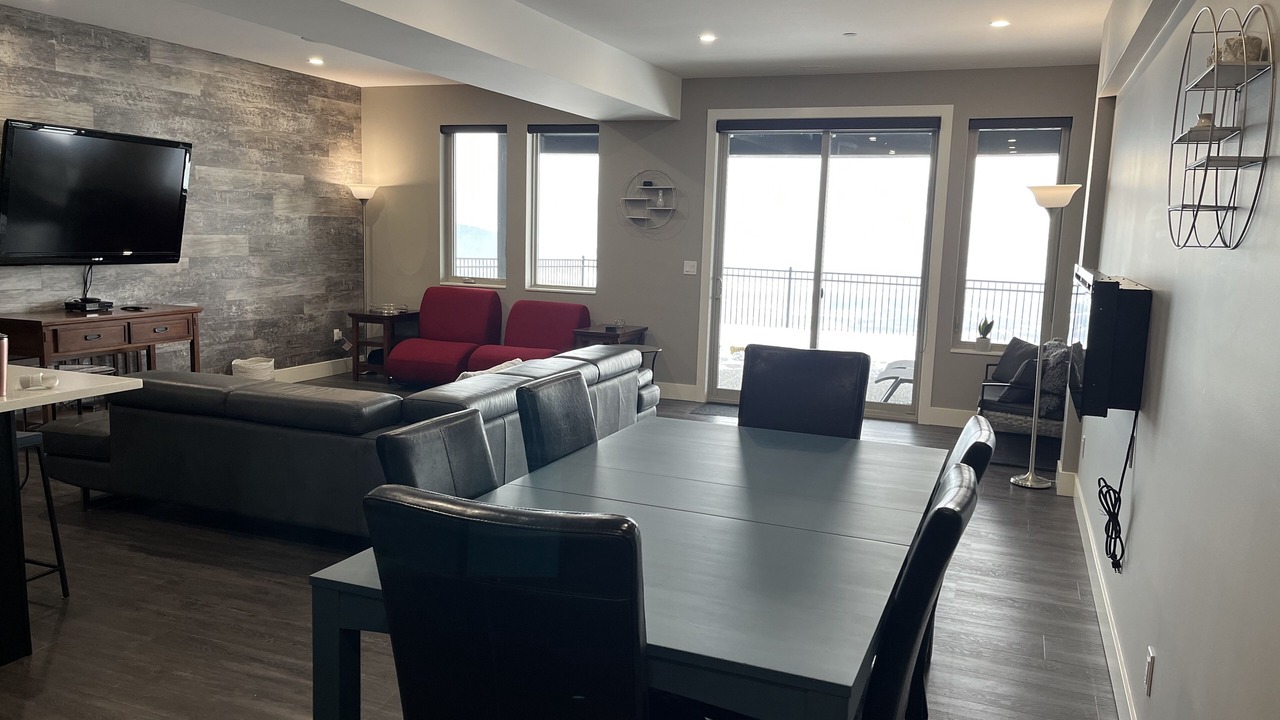 Photo of Livingroom in Foothills