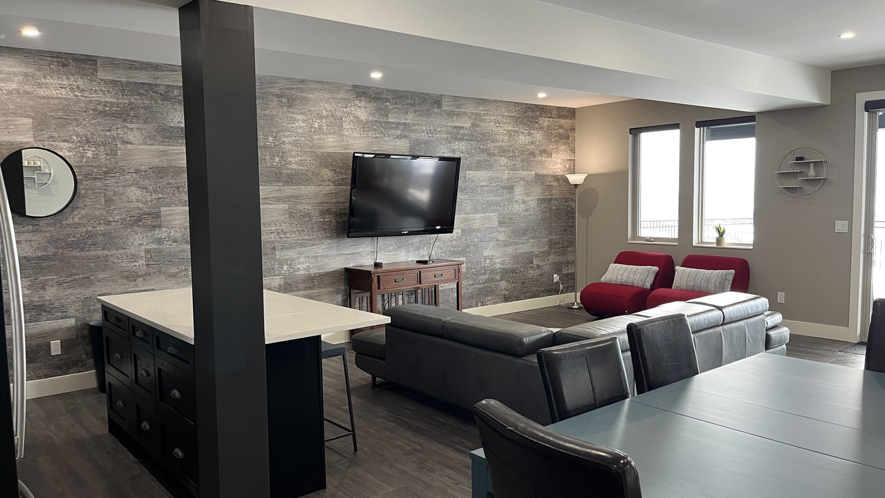 Photo of Livingroom in Foothills