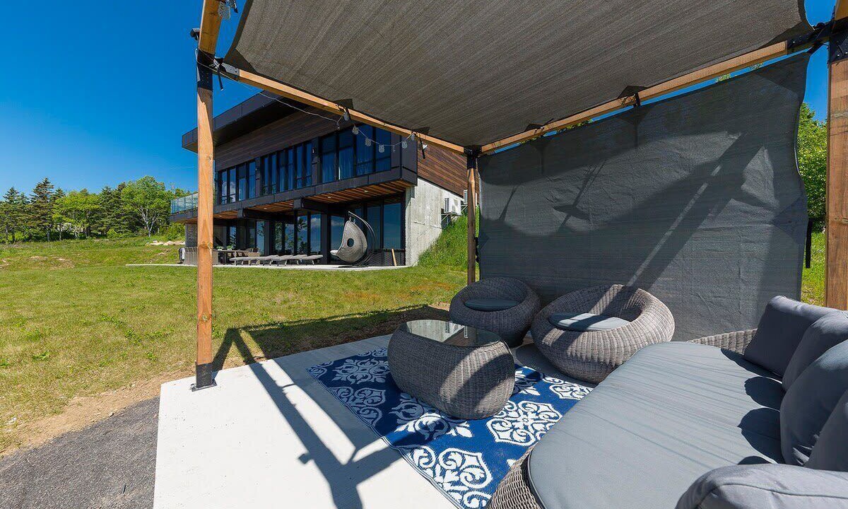 Photo of Patio Balcony in La Malbaie